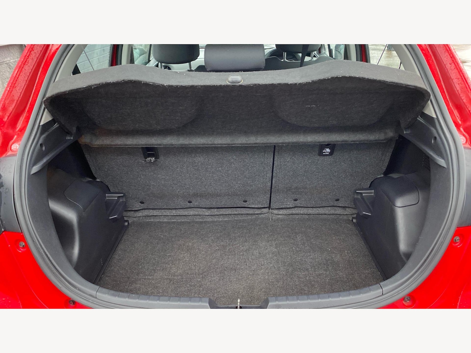 Used Toyota Yaris 2020 for sale - 77376850: Photo 16