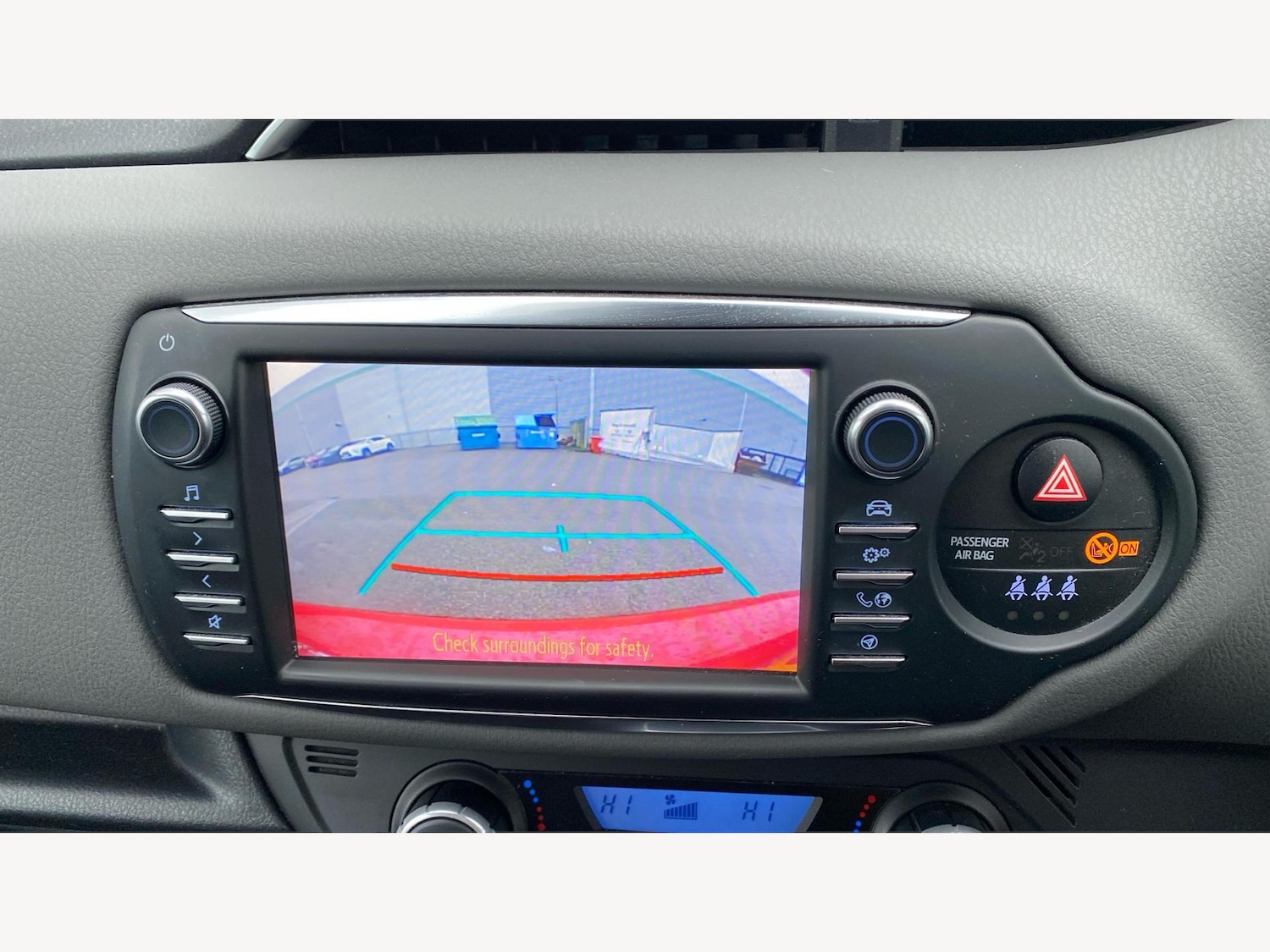 Used Toyota Yaris 2020 for sale - 77376850: Photo 28