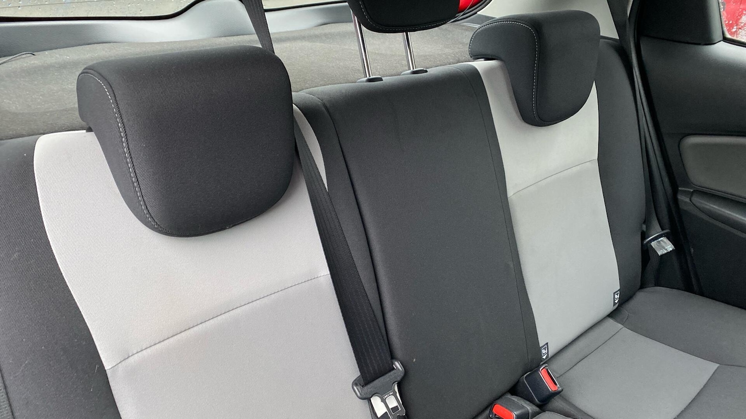 Used Toyota Yaris 2020 for sale - 77376850: Photo 34