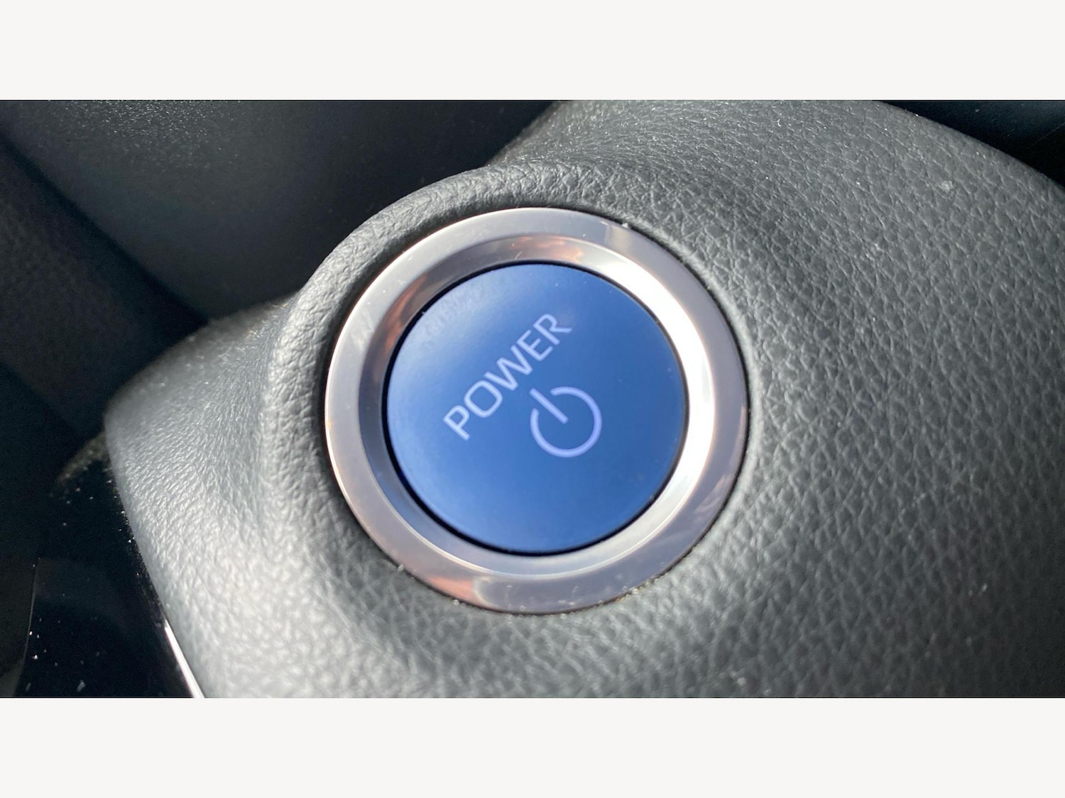 Used Toyota Yaris Cross for sale - 77574538: Photo 28