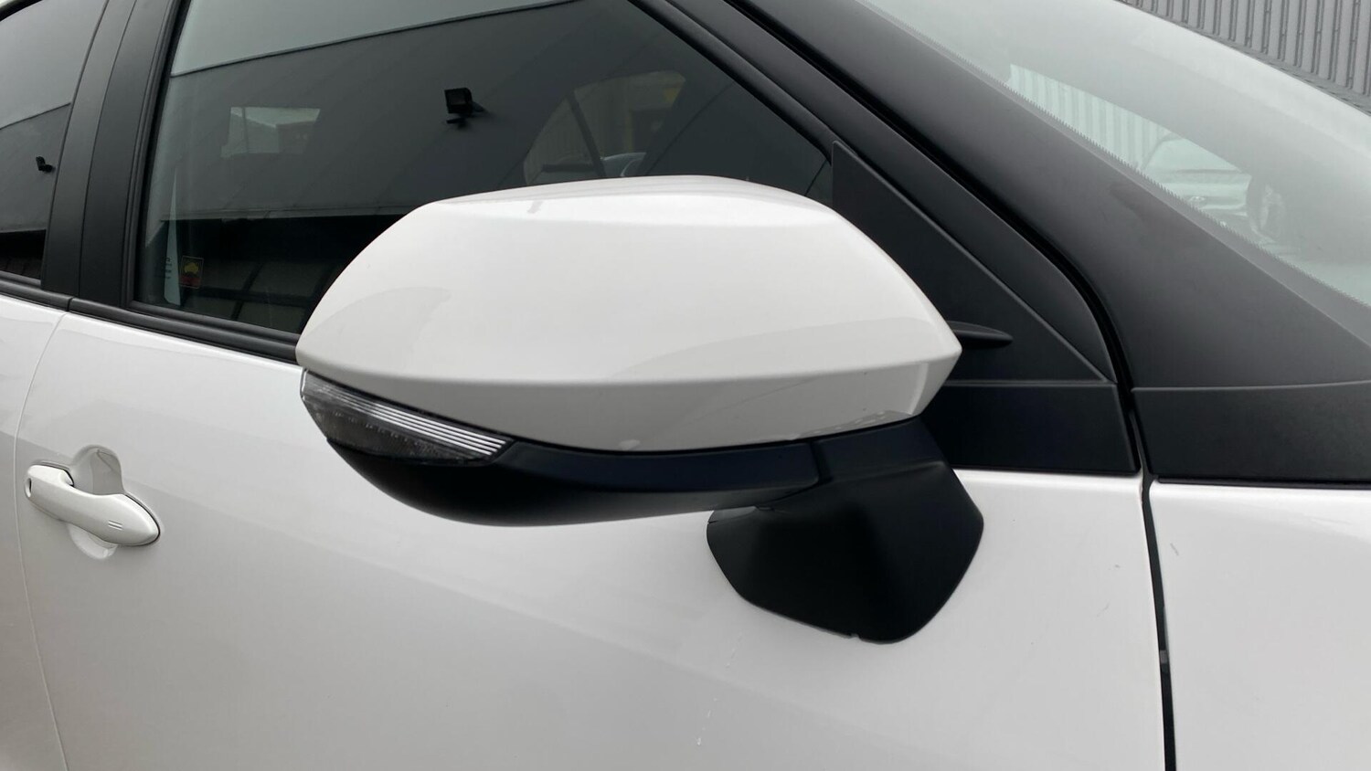 Used Toyota Yaris Cross for sale - 77574538: Photo 32