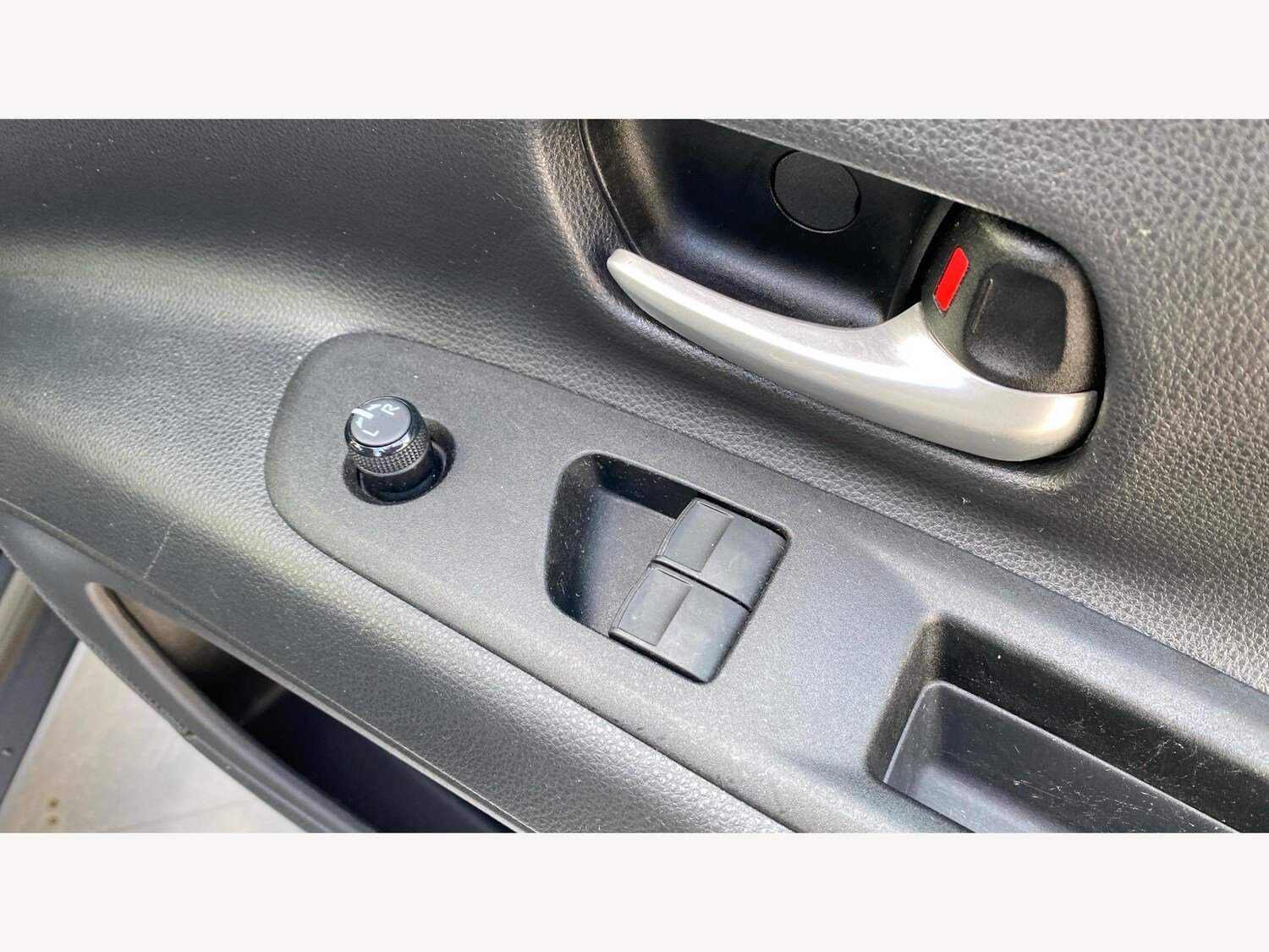 Used Toyota Aygo X 2022 for sale - 75906090: Photo 31