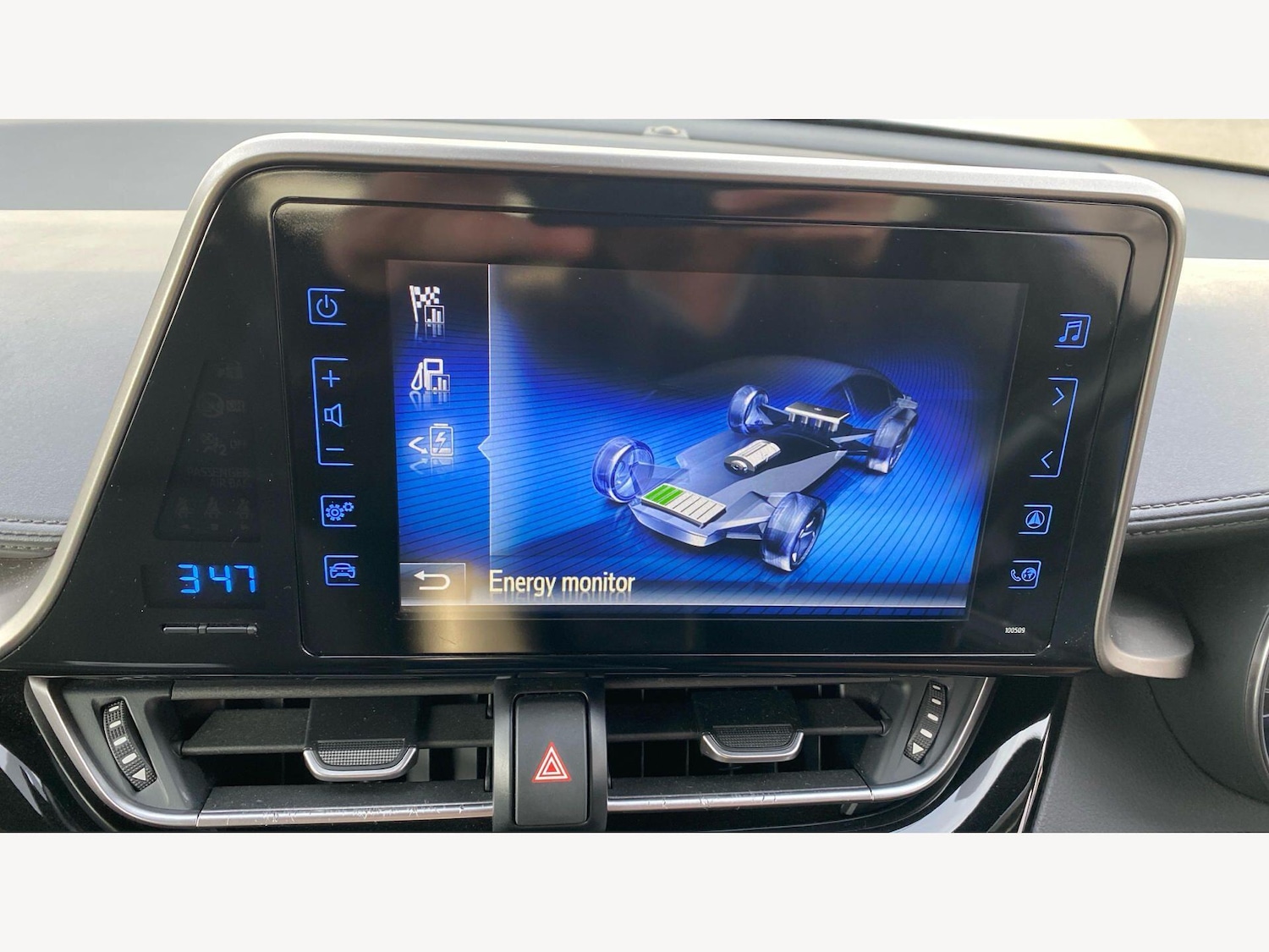 Used Toyota C-HR 2018 for sale - 77994155: Photo 25