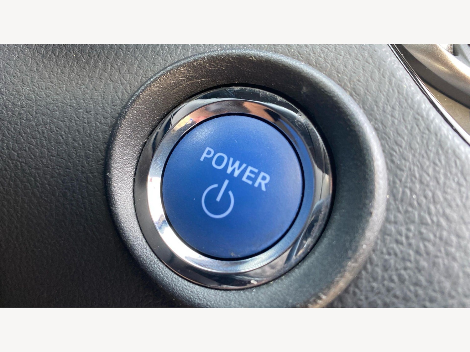 Used Toyota C-HR 2018 for sale - 77994155: Photo 29