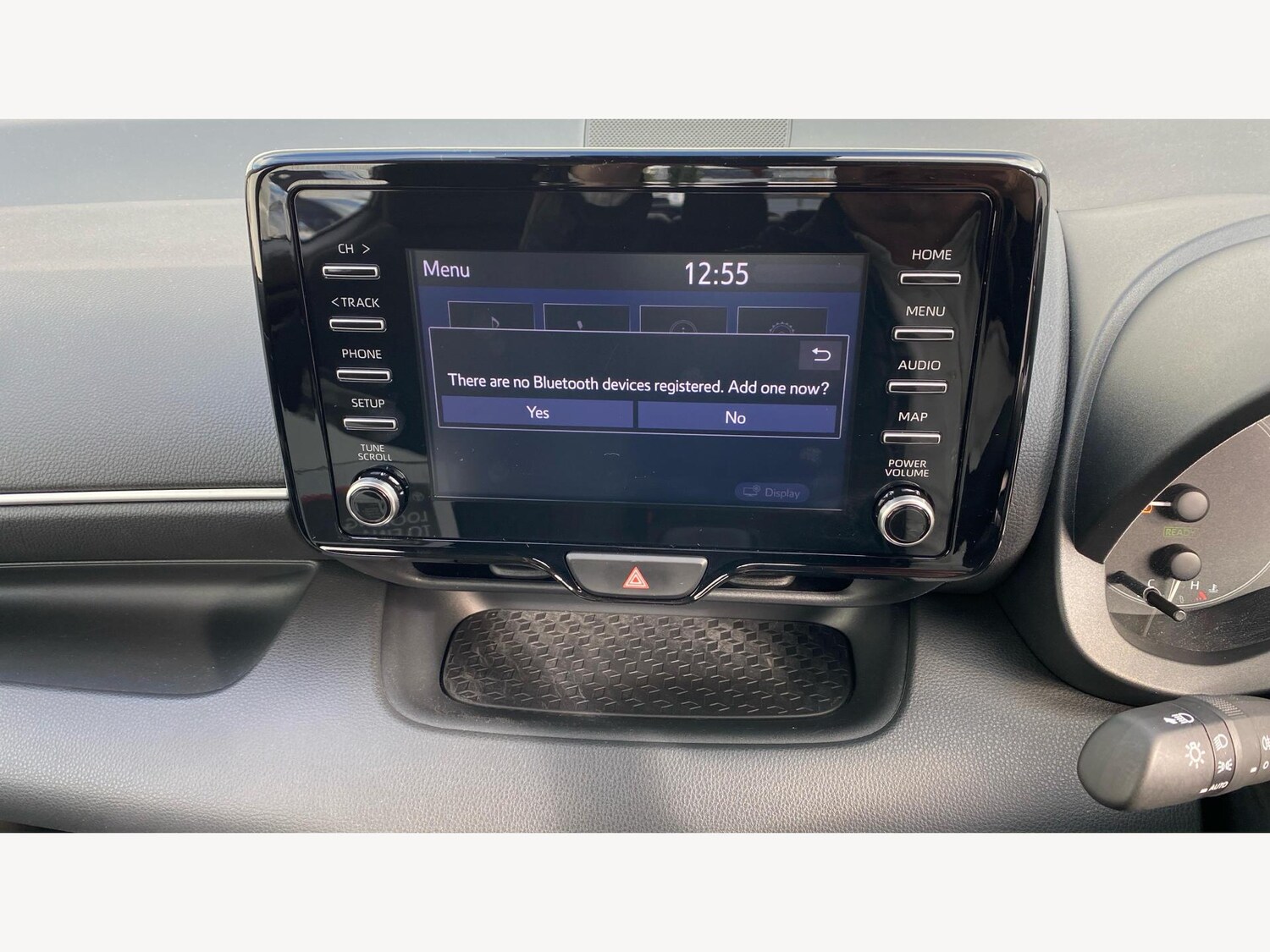 Used Toyota Yaris 2023 for sale - 76457644: Photo 25