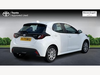 Used Toyota Yaris 2023 for sale - 76457644: Photo