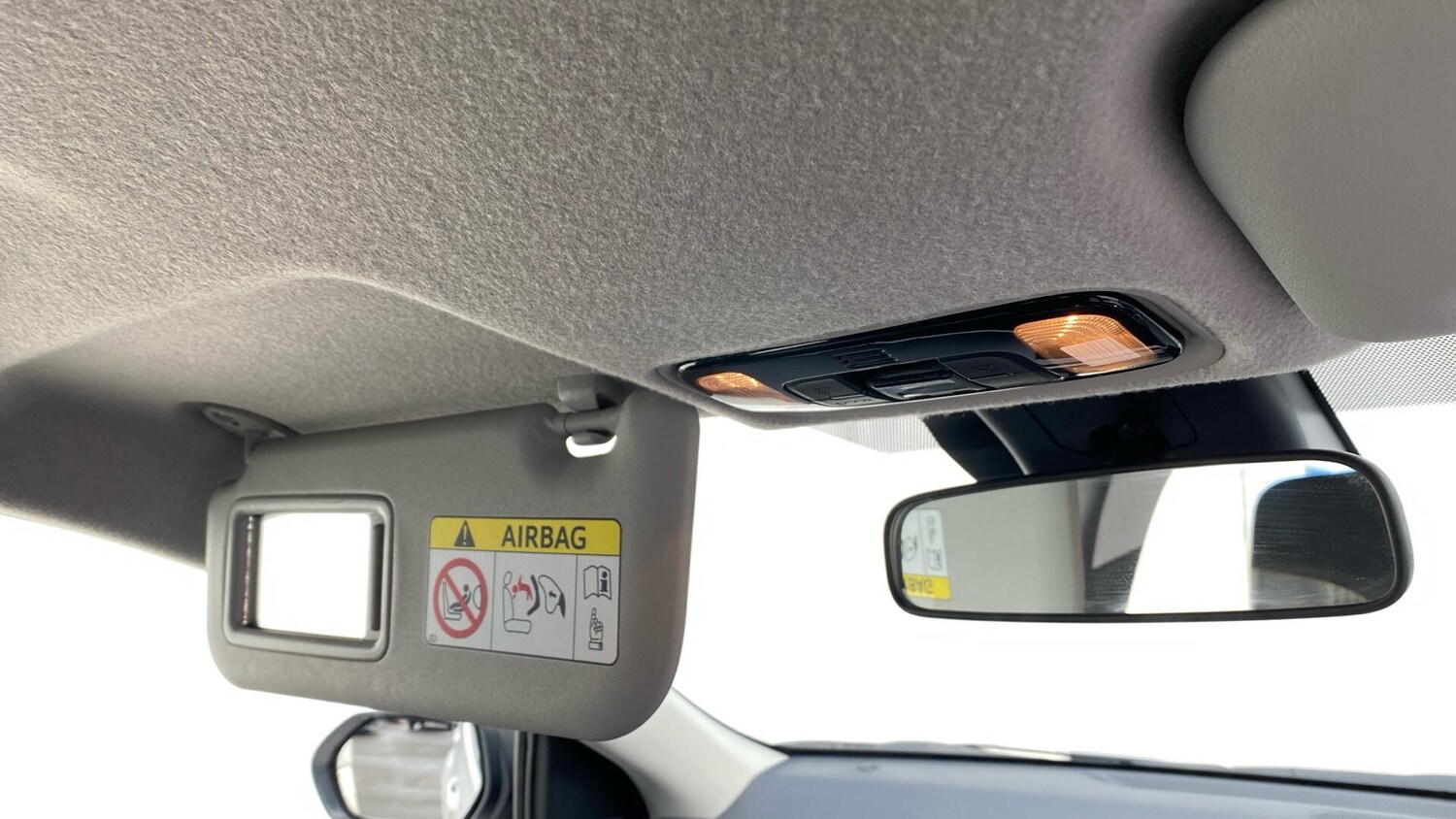 Used Toyota Yaris 2023 for sale - 76457644: Photo 43