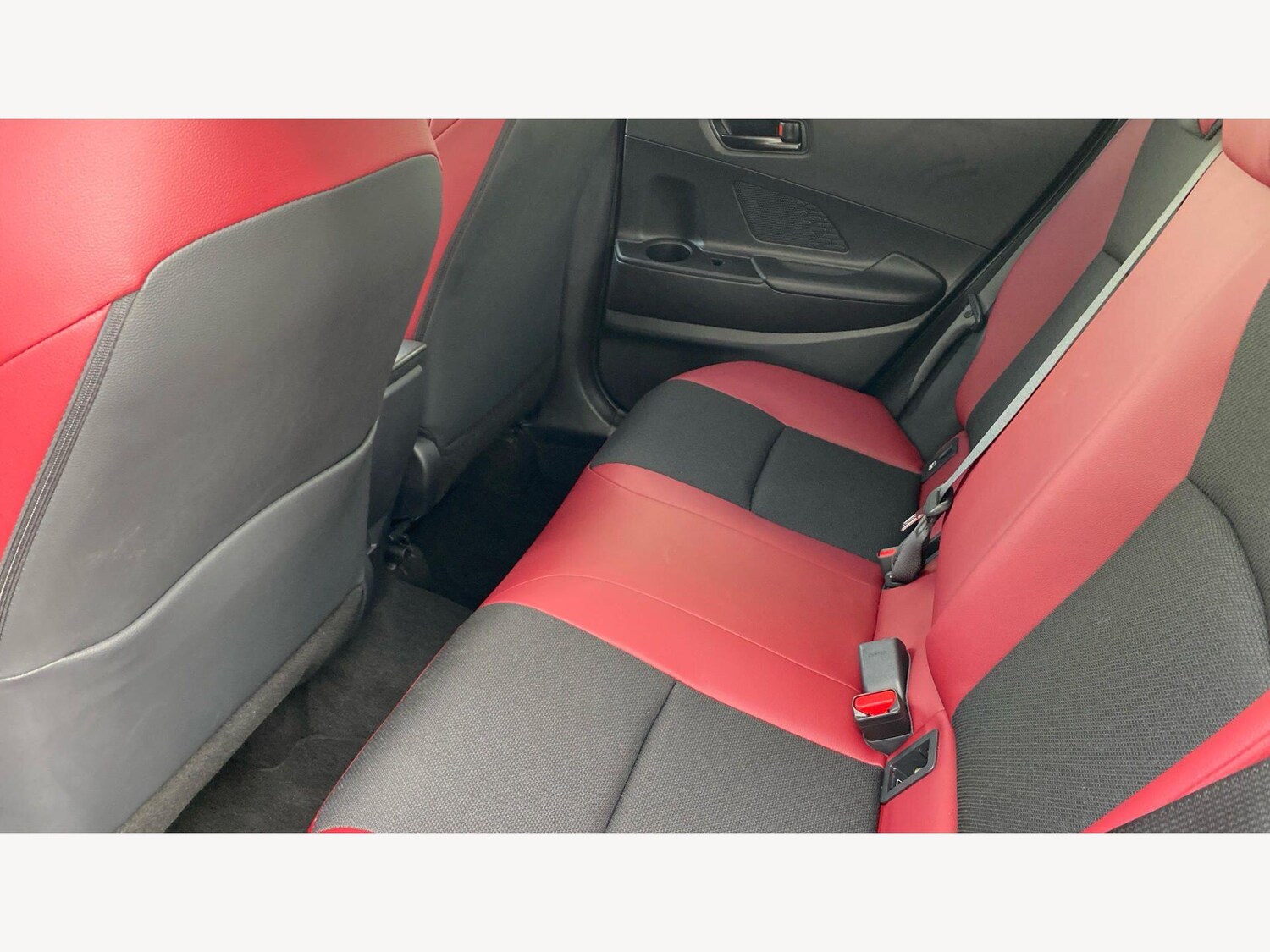 Used Toyota C-HR 2025 for sale - 77768719: Photo 15