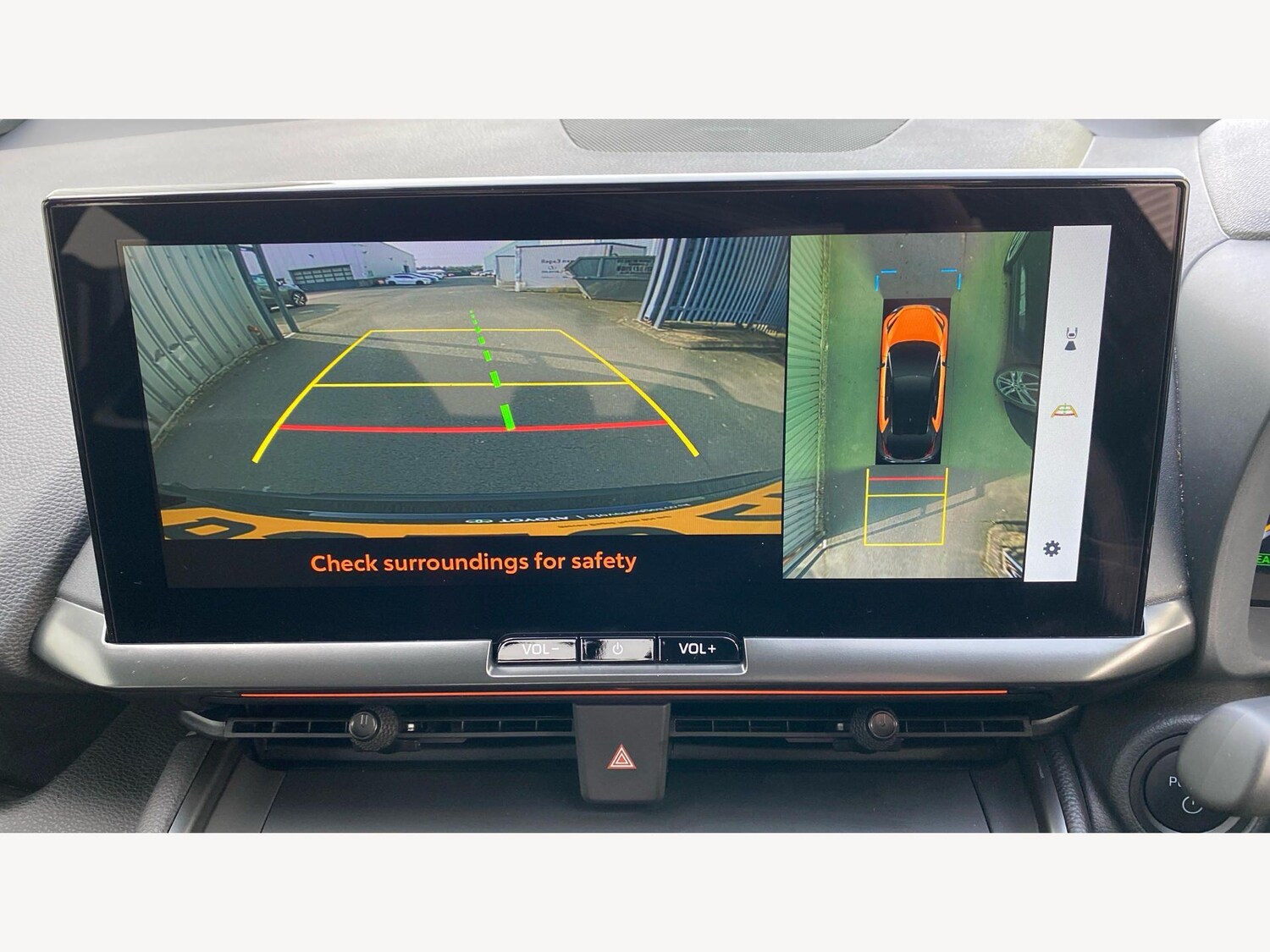 Used Toyota C-HR 2025 for sale - 77768719: Photo 30