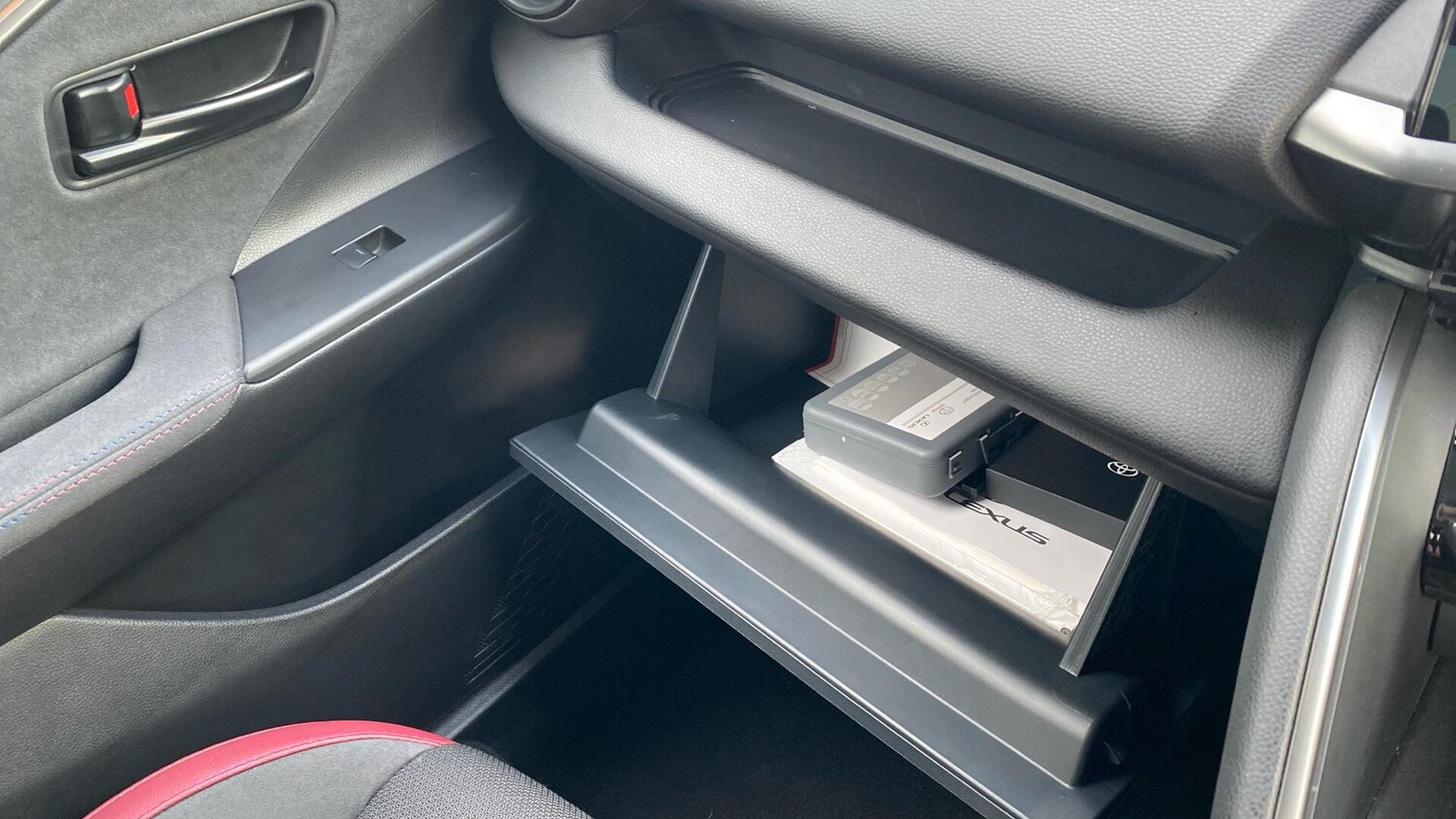 Used Toyota C-HR 2025 for sale - 77768719: Photo 48