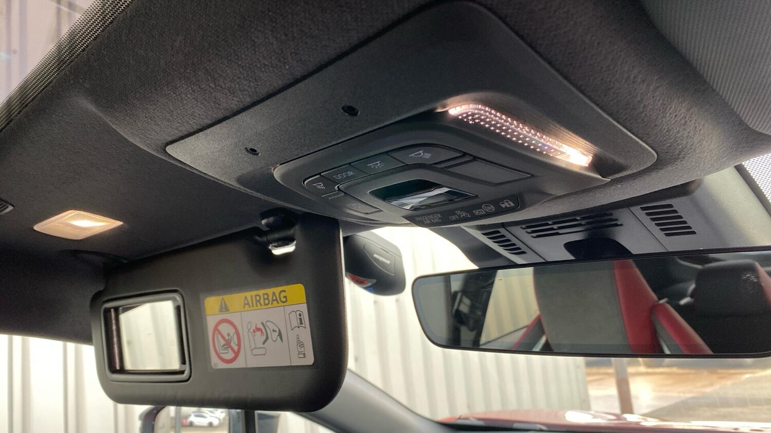 Used Toyota C-HR 2025 for sale - 77768719: Photo 49