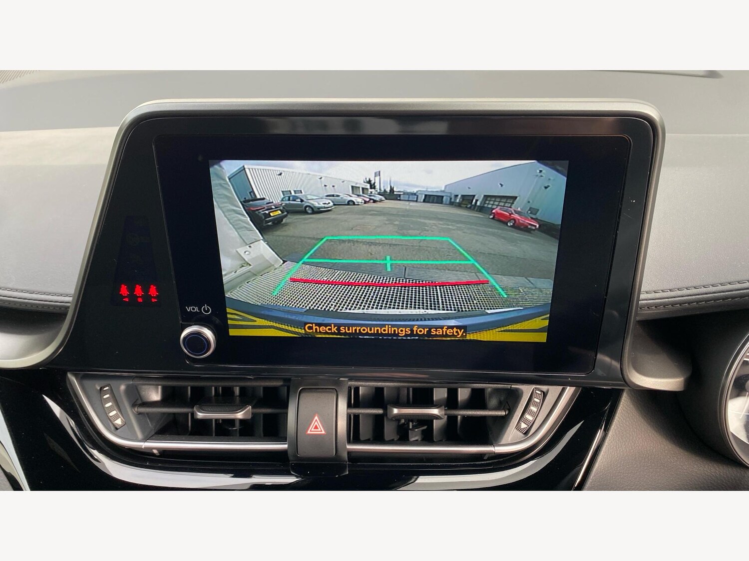 Used Toyota C-HR 2023 for sale - 76399343: Photo 30