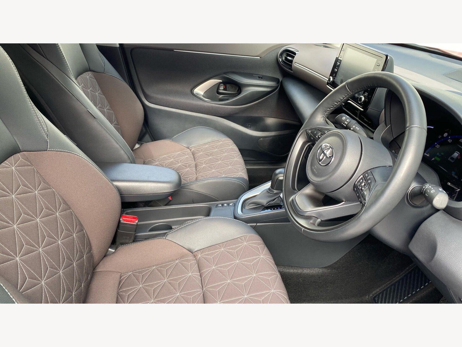 Used Toyota Yaris Cross for sale - 77754317: Photo 13