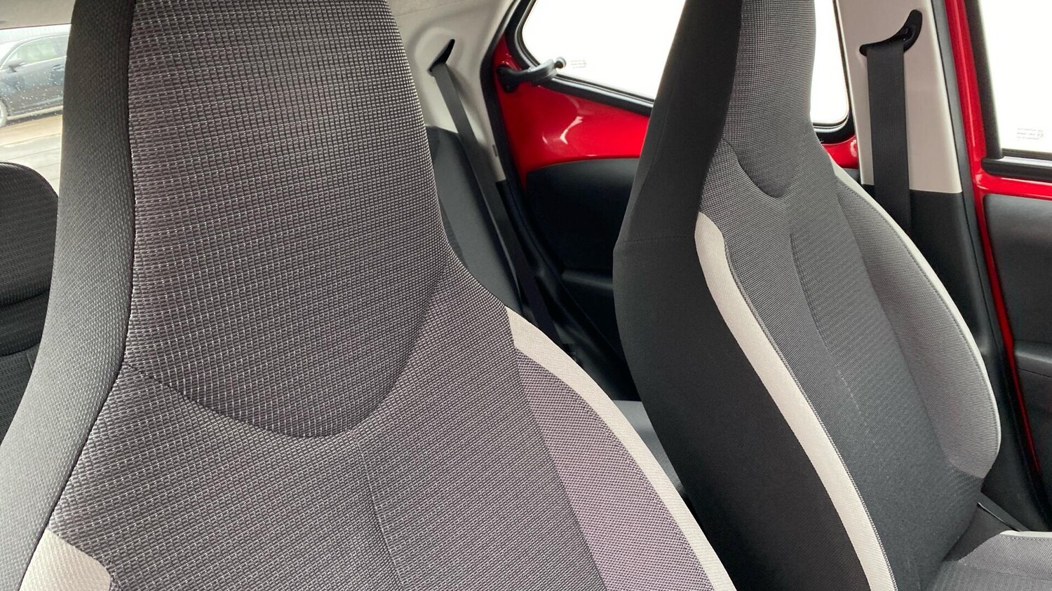 Used Toyota AYGO 2021 for sale - 76001764: Photo 35