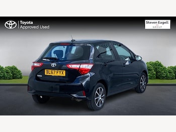 Used Toyota Yaris 2017 for sale - 78276416: Photo