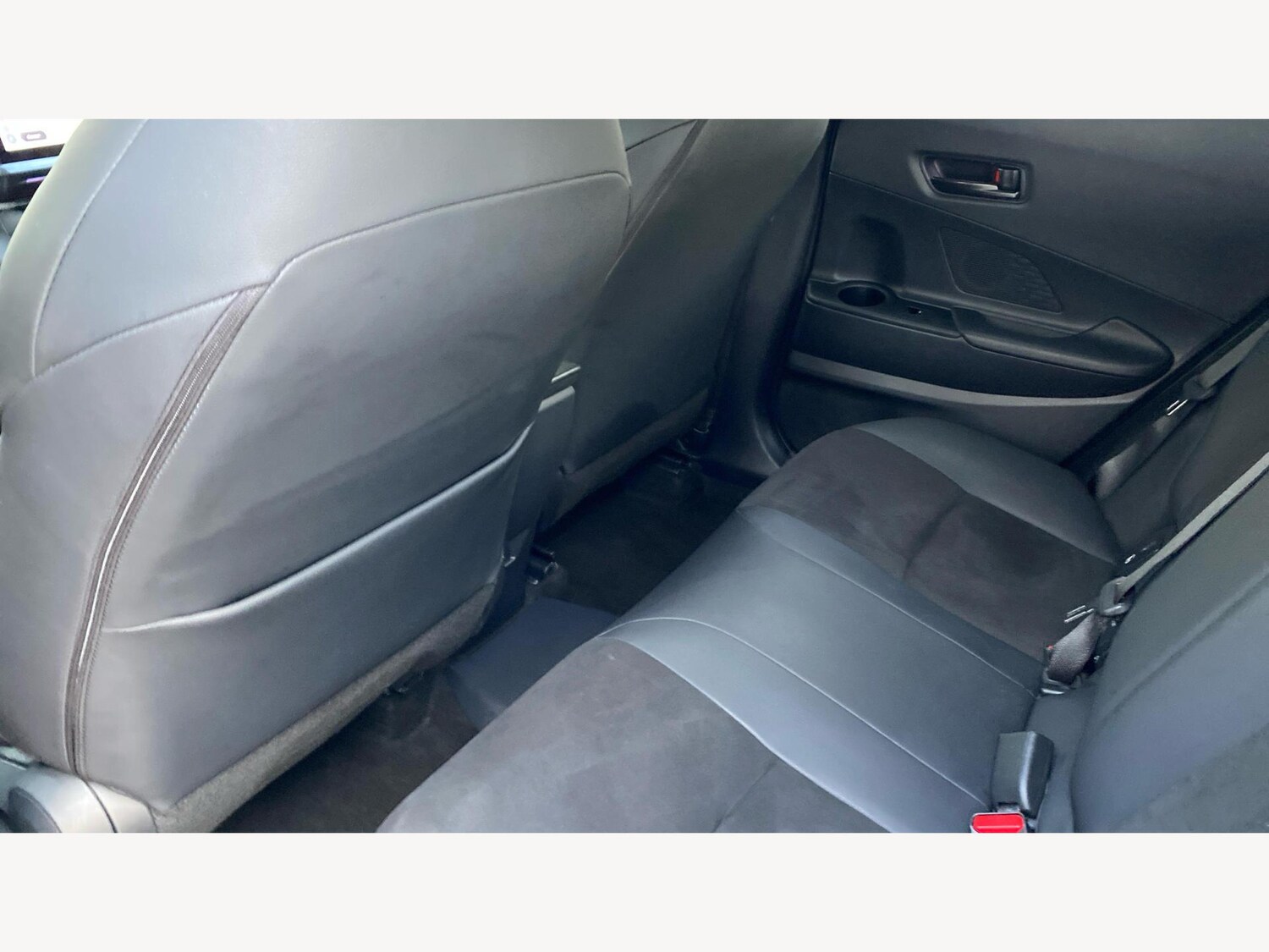 Used Toyota C-HR 2024 for sale - 77478968: Photo 15