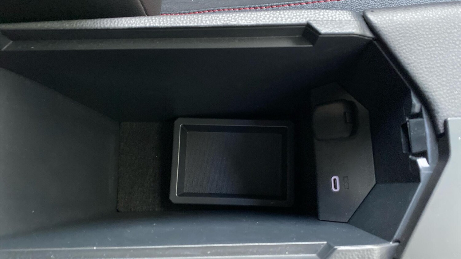 Used Toyota C-HR 2024 for sale - 77478968: Photo 44