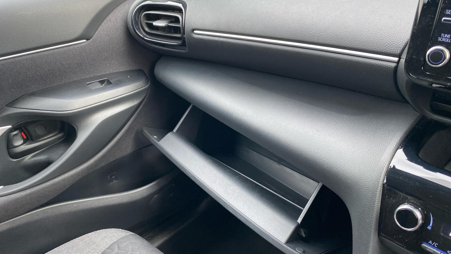 Used Toyota Yaris Cross for sale - 77538674: Photo 44