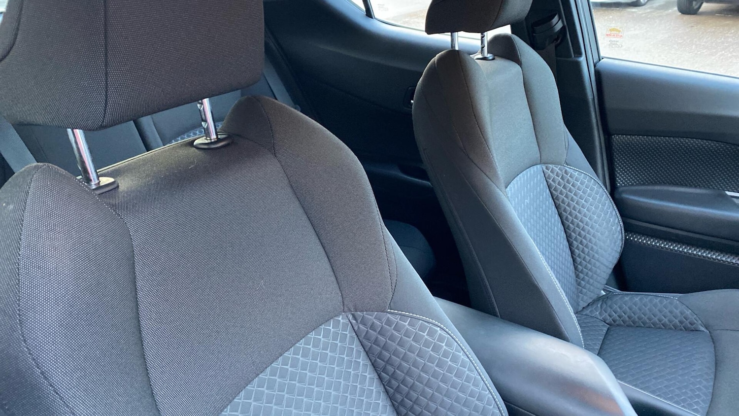 Used Toyota C-HR 2021 for sale - 77320921: Photo 37