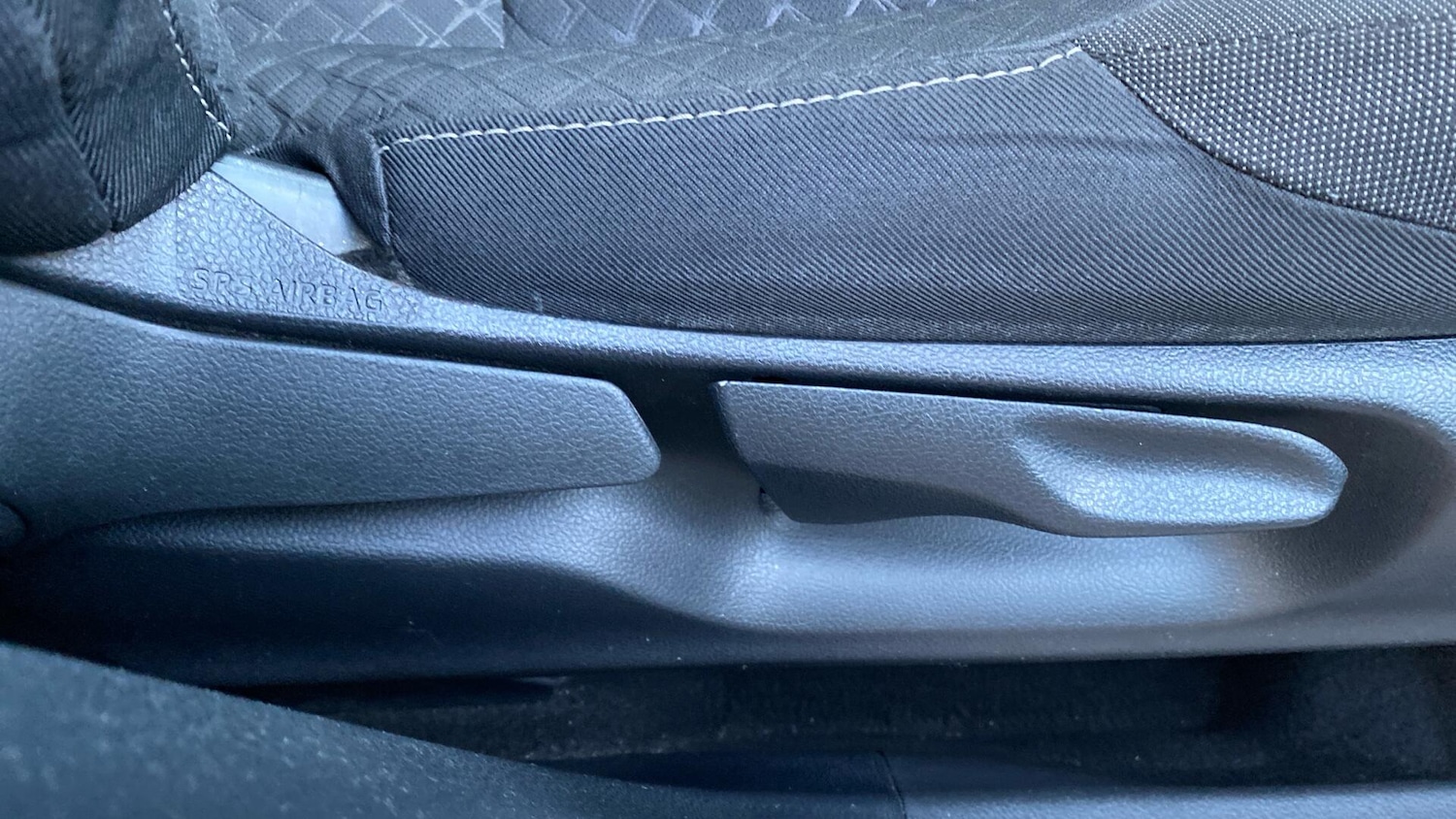 Used Toyota C-HR 2021 for sale - 77320921: Photo 39