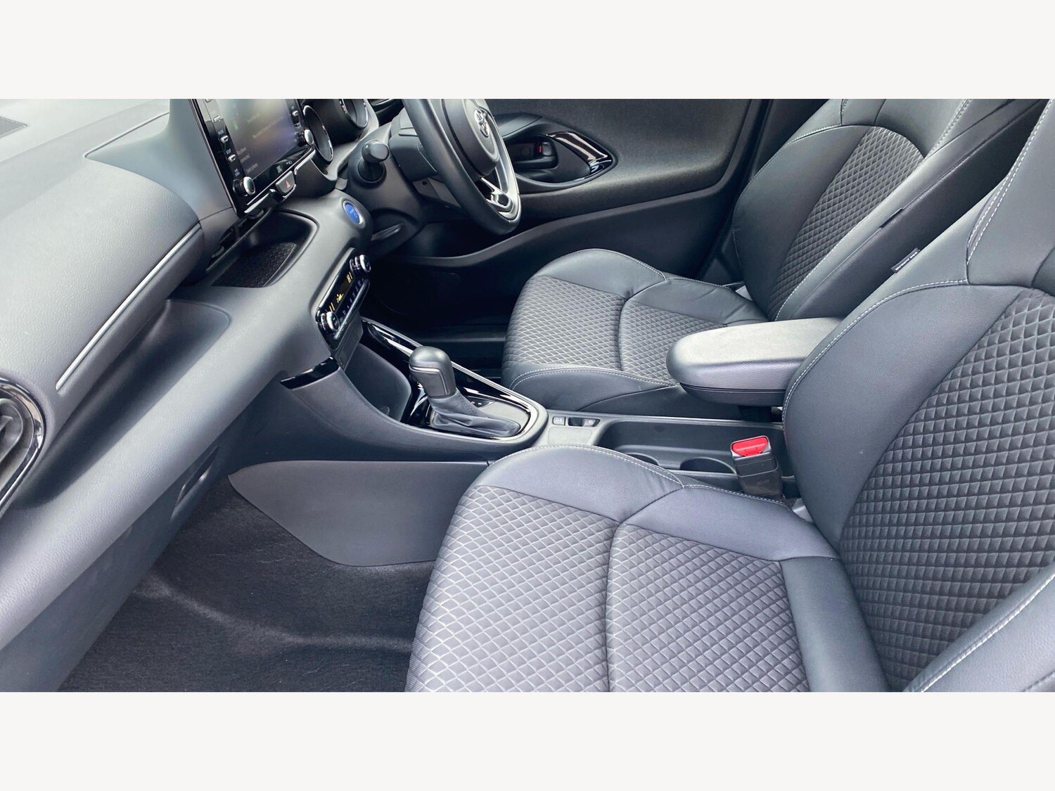 Used Toyota Yaris for sale - 77722697: Photo 12