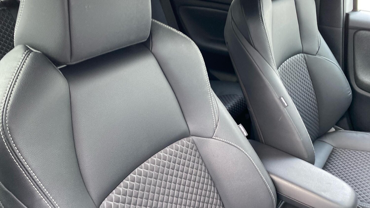 Used Toyota Yaris for sale - 77722697: Photo 37