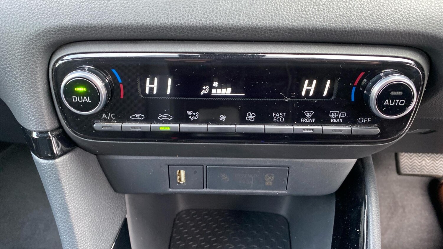 Used Toyota Yaris for sale - 77722697: Photo 43