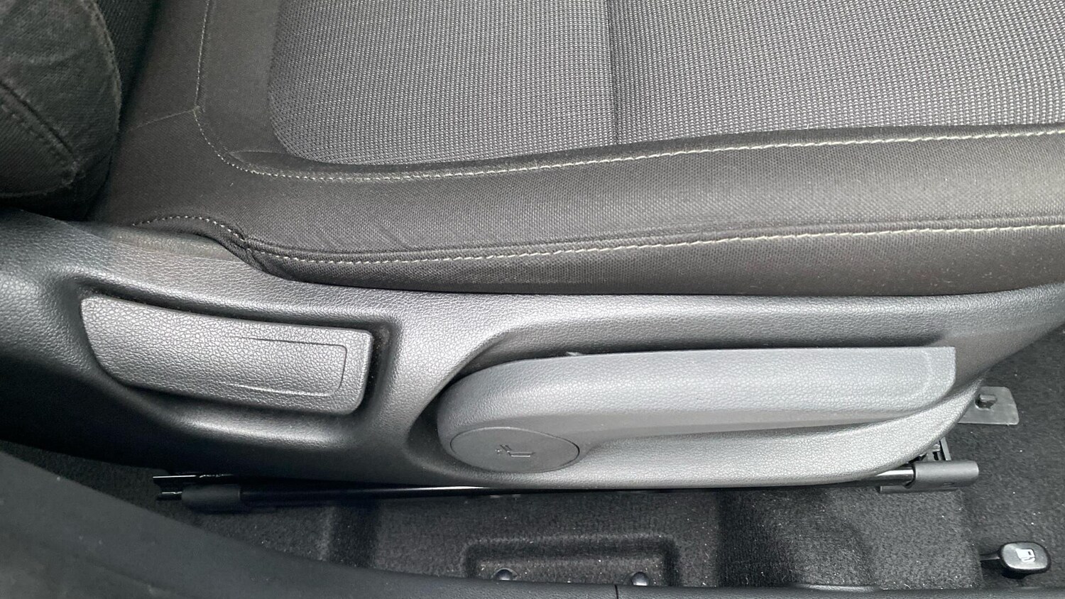 Used Hyundai KONA 2022 for sale - 77345613: Photo 36