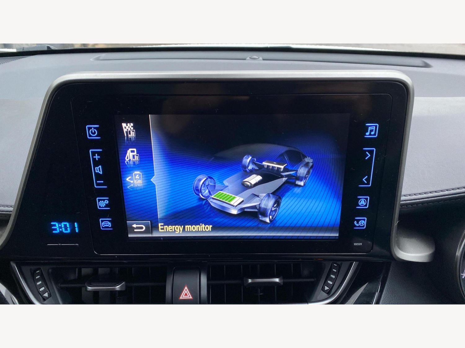 Used Toyota C-HR 2019 for sale - 77305973: Photo 25