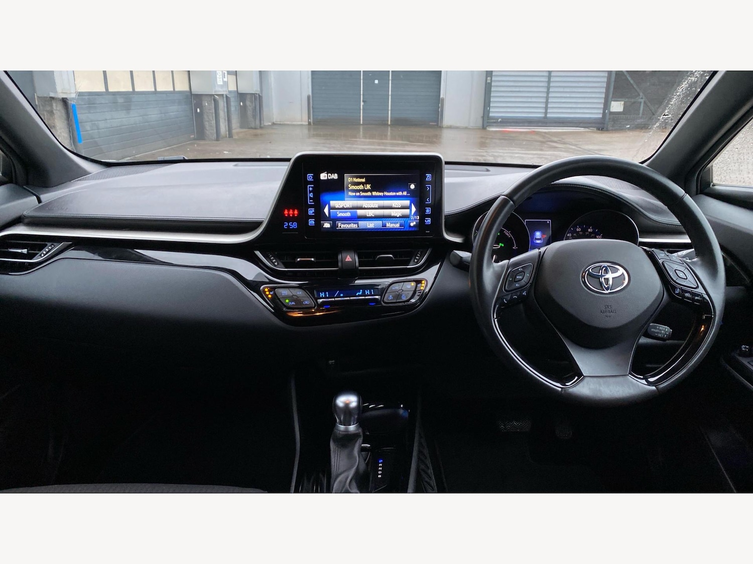 Used Toyota C-HR 2019 for sale - 77305973: Photo 7