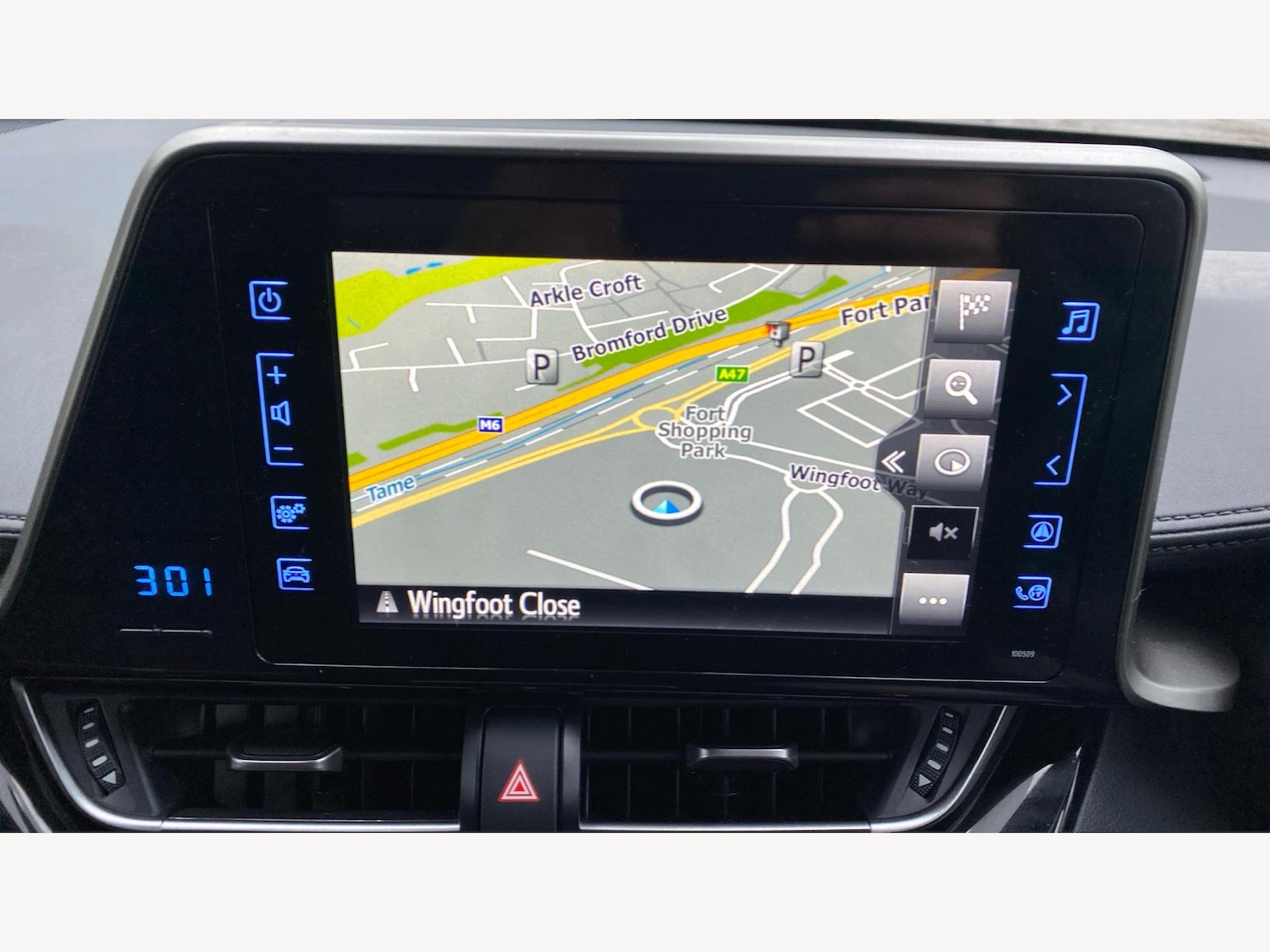 Used Toyota C-HR 2019 for sale - 77305973: Photo 9