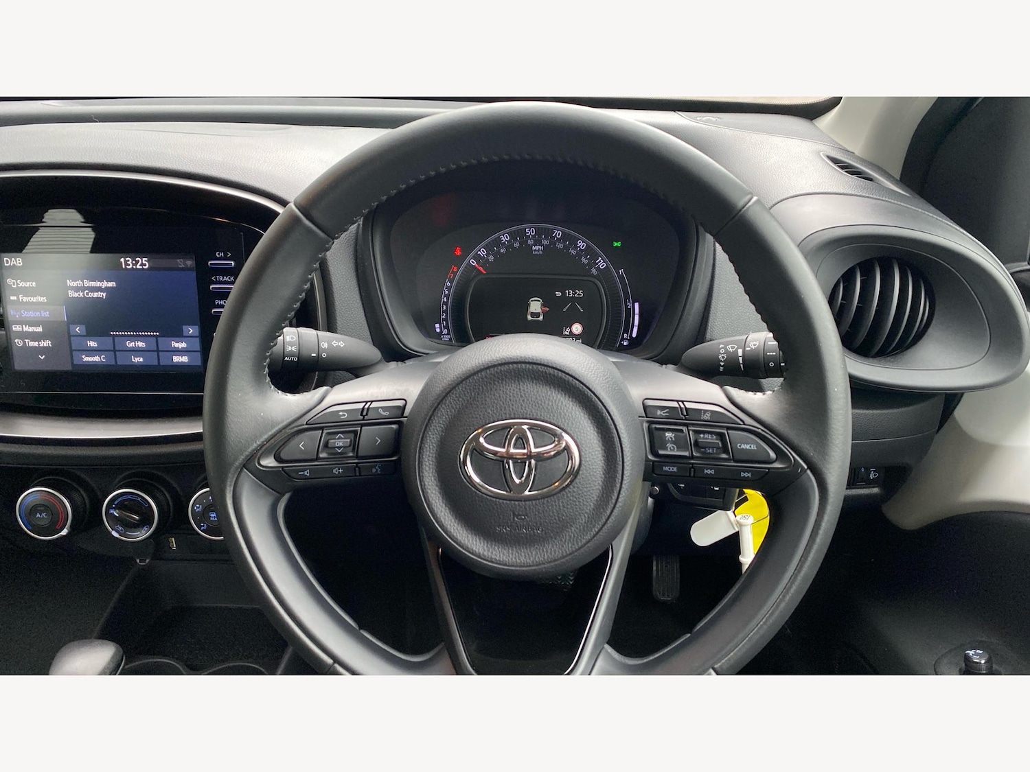 Used Toyota Aygo X for sale - 77345410: Photo 10