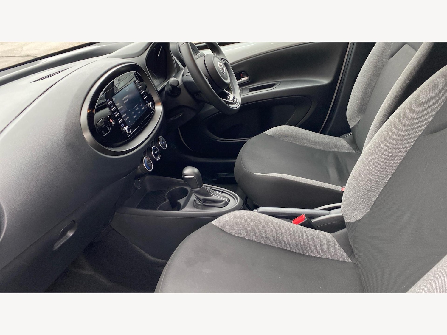 Used Toyota Aygo X for sale - 77345410: Photo 12