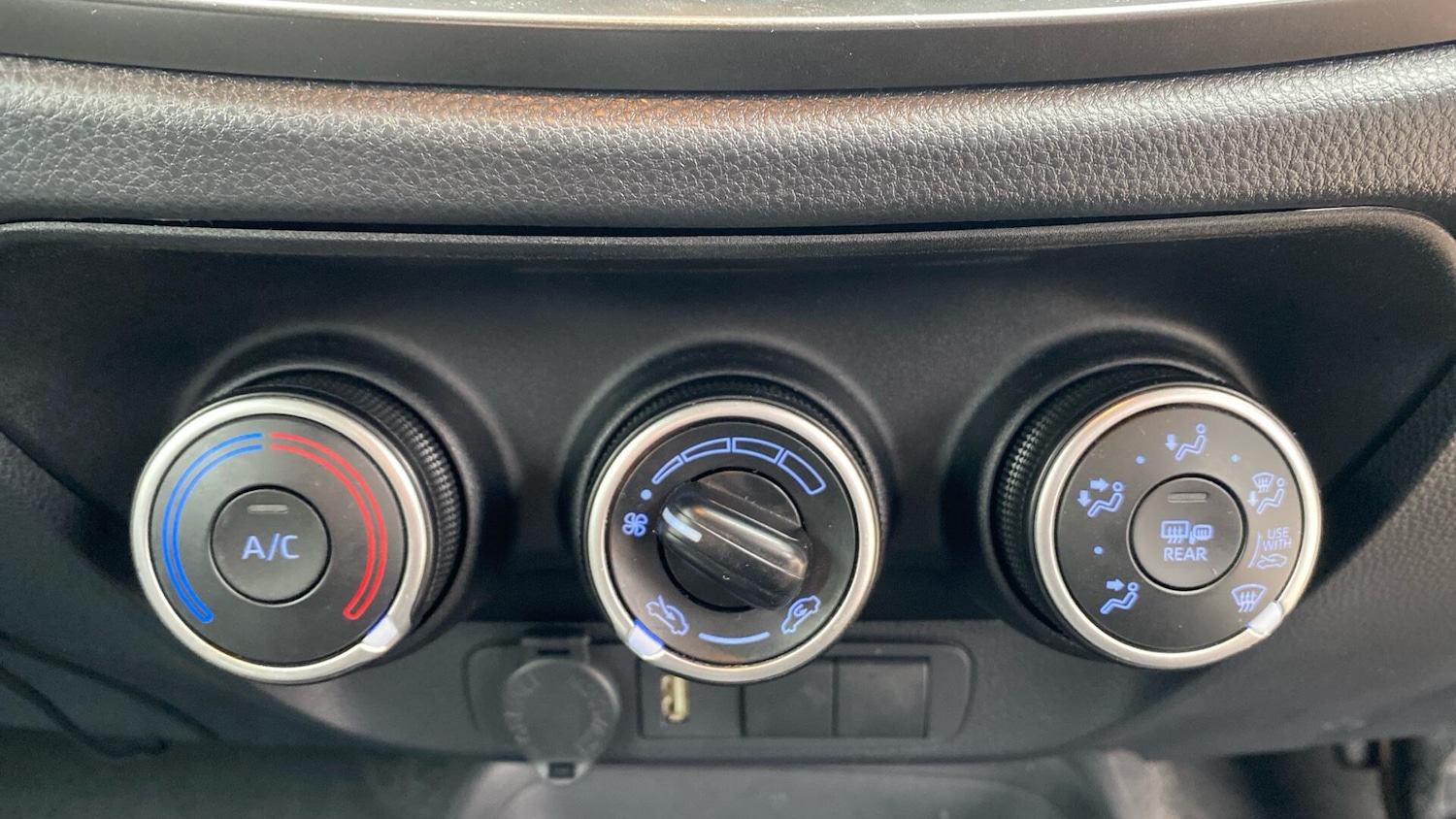 Used Toyota Aygo X for sale - 77345410: Photo 38