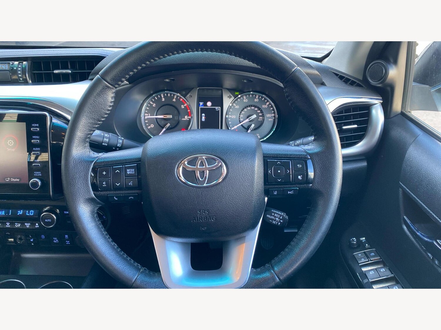 Used Toyota Hilux 2021 for sale - 76060452: Photo 10
