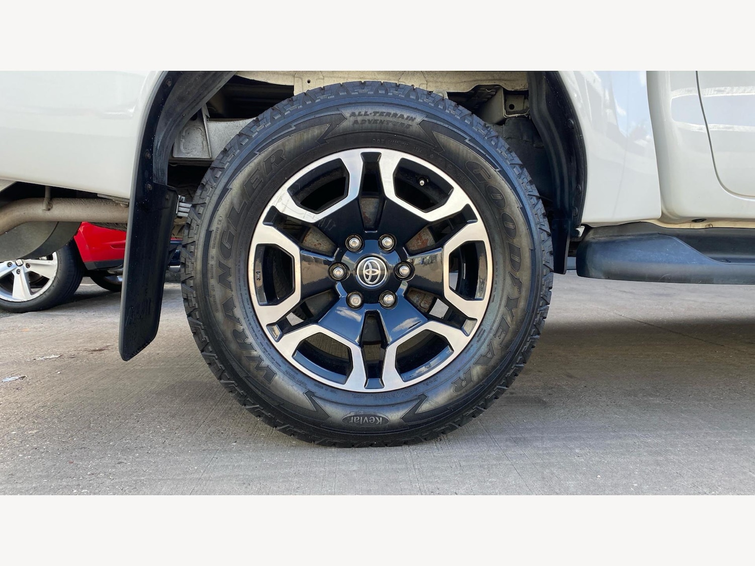 Used Toyota Hilux 2021 for sale - 76060452: Photo 20