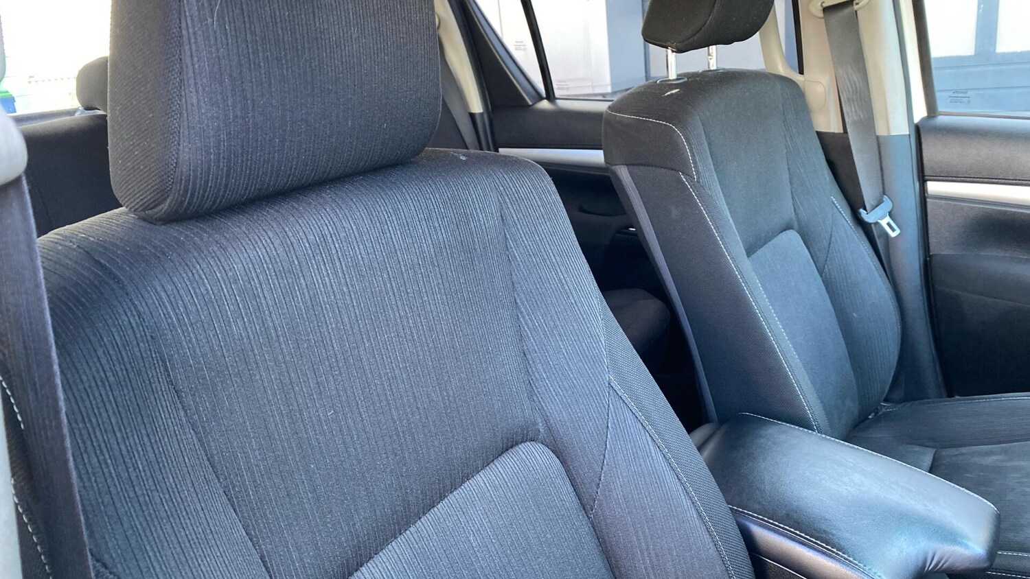 Used Toyota Hilux 2021 for sale - 76060452: Photo 35