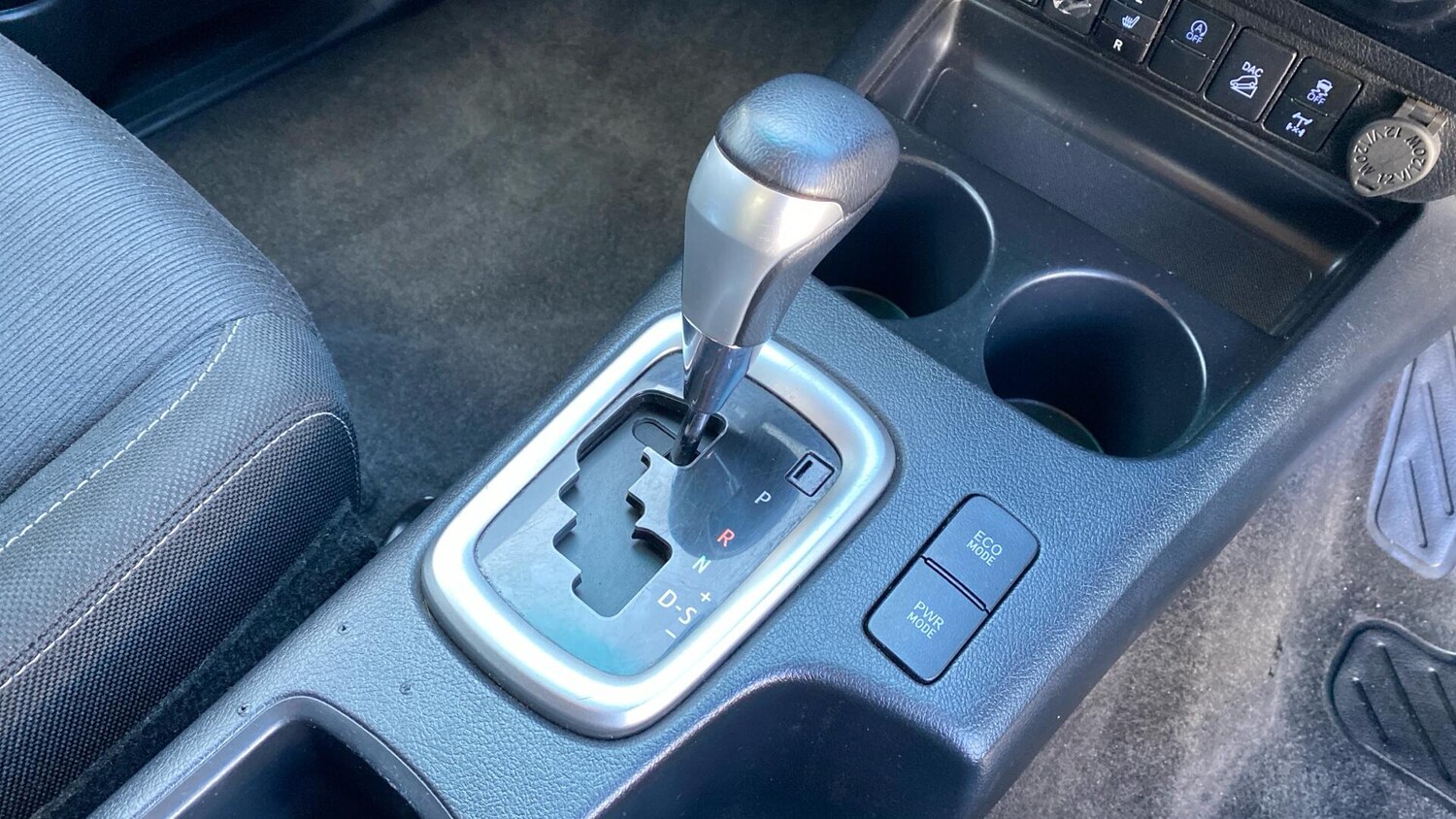 Used Toyota Hilux 2021 for sale - 76060452: Photo 40