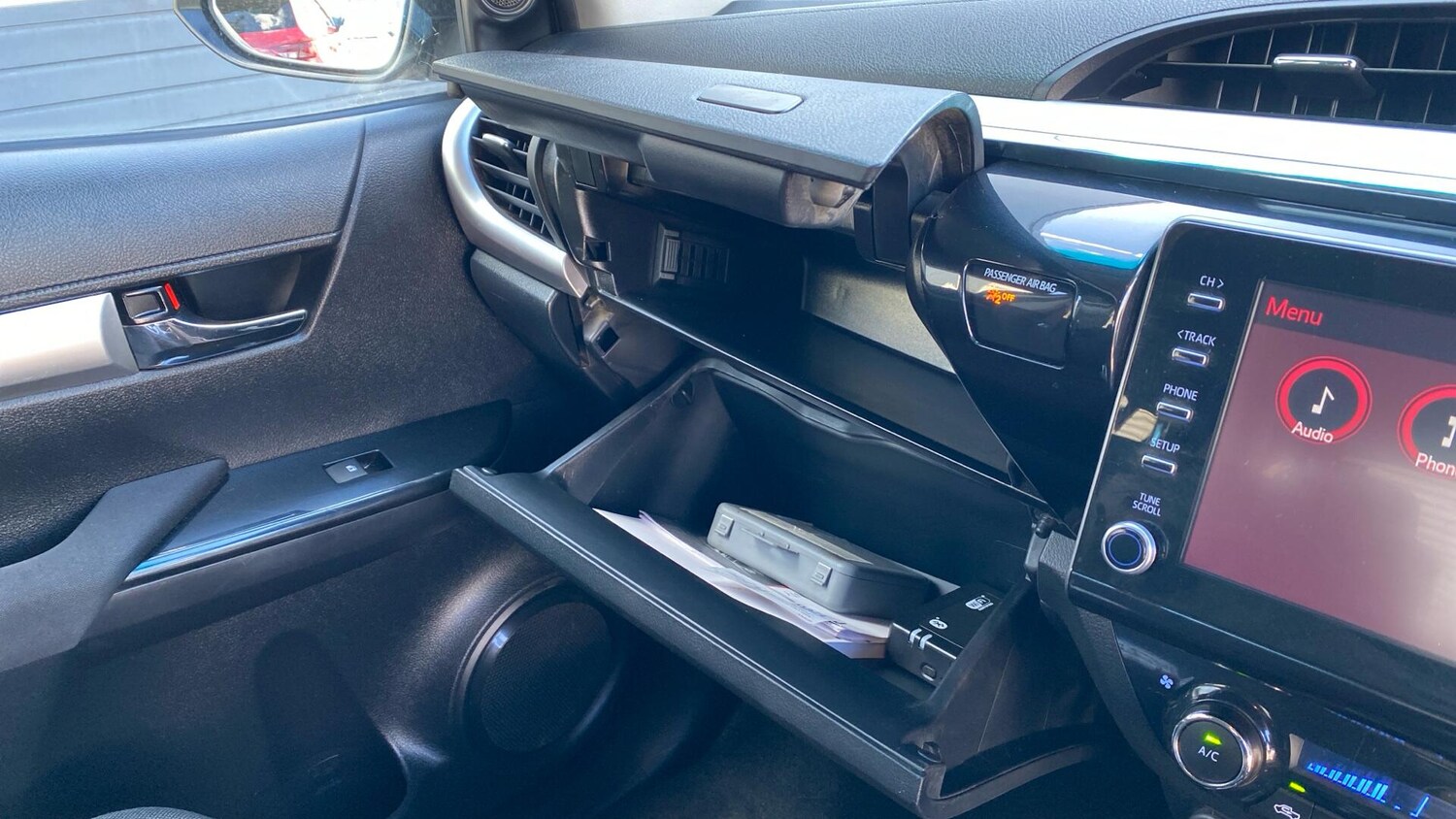 Used Toyota Hilux 2021 for sale - 76060452: Photo 42