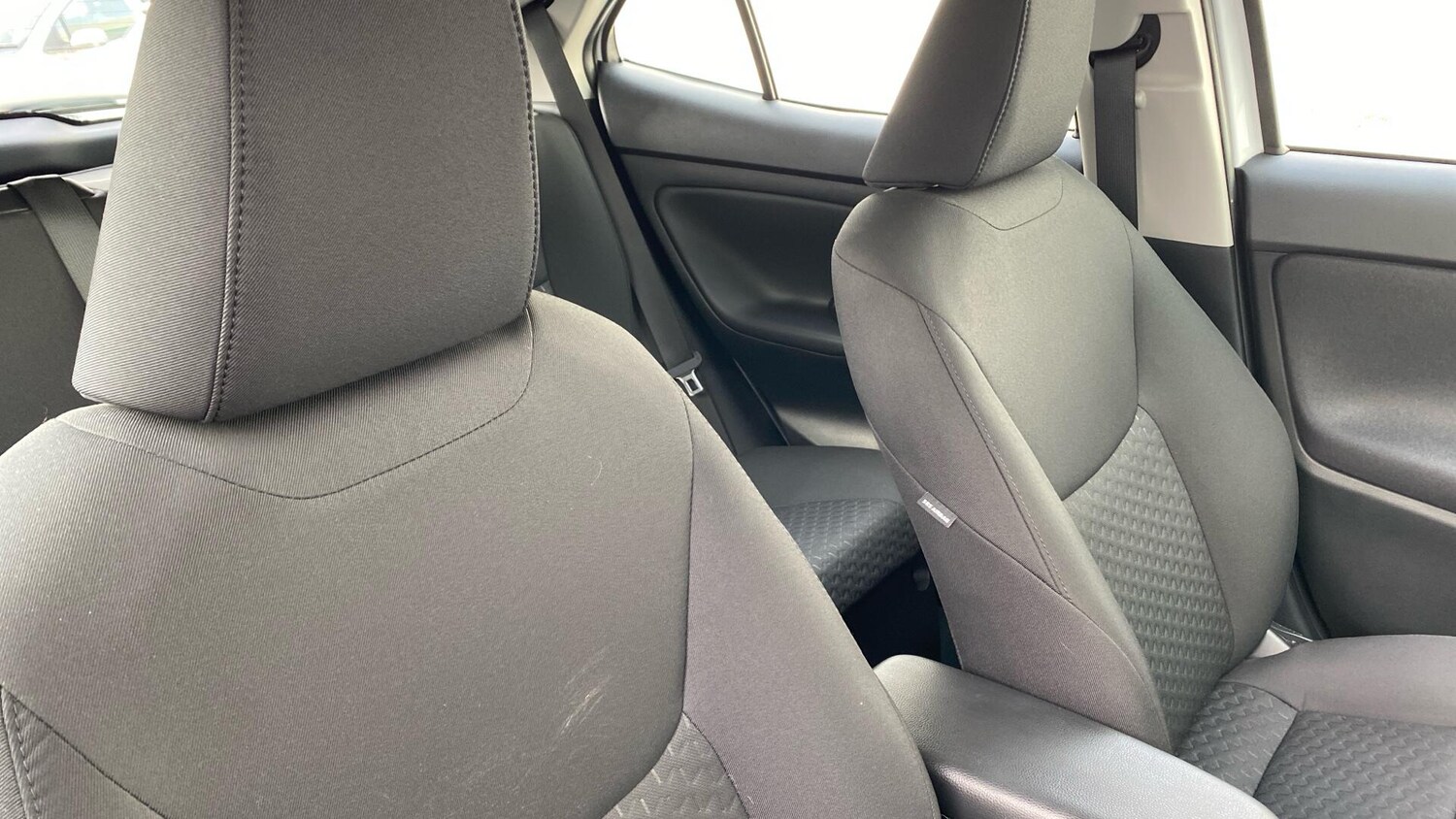 Used Toyota Yaris Cross for sale - 76913324: Photo 34