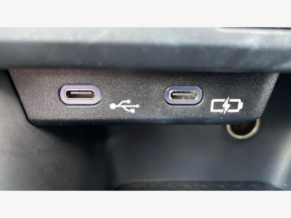 Used Toyota Yaris 2024 for sale - 75115258: Photo 33