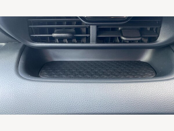 Used Toyota Yaris 2024 for sale - 75115258: Photo 39