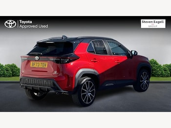Used Toyota Yaris Cross 2023 for sale - 76032741: Photo 2