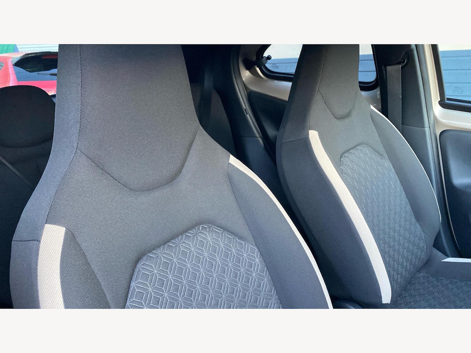 Used Toyota Aygo X 2024 for sale - 77039954: Photo 32