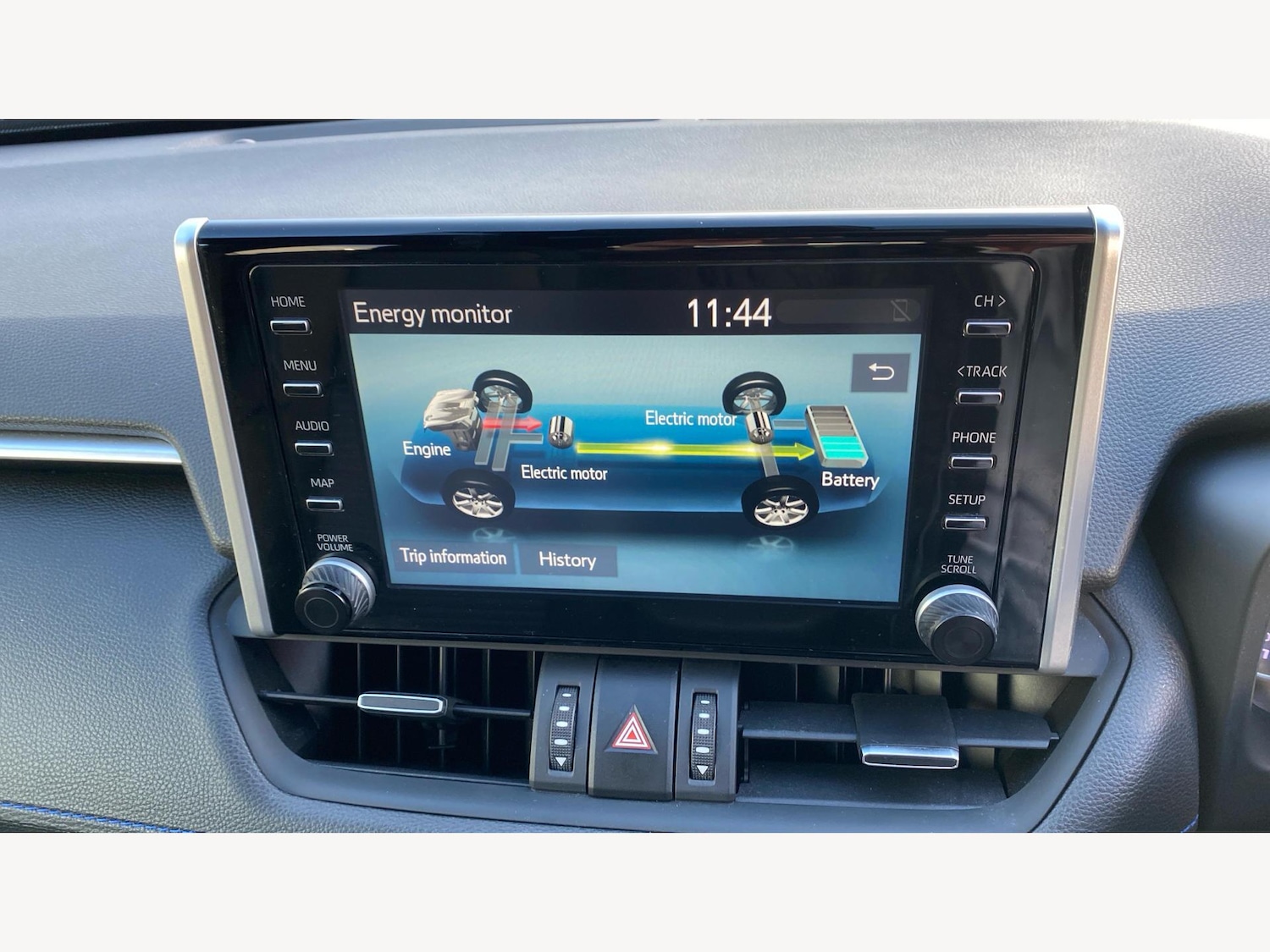 Used Toyota RAV4 2020 for sale - 77120351: Photo 24