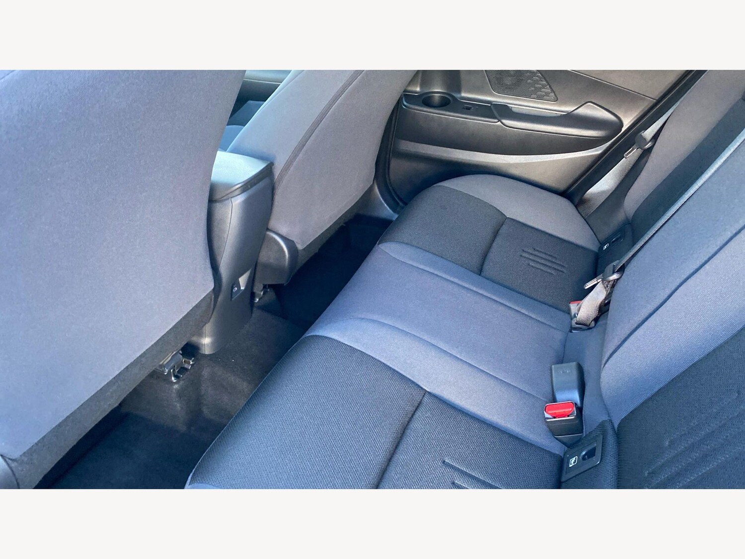 Used Toyota C-HR for sale - 77958449: Photo 15