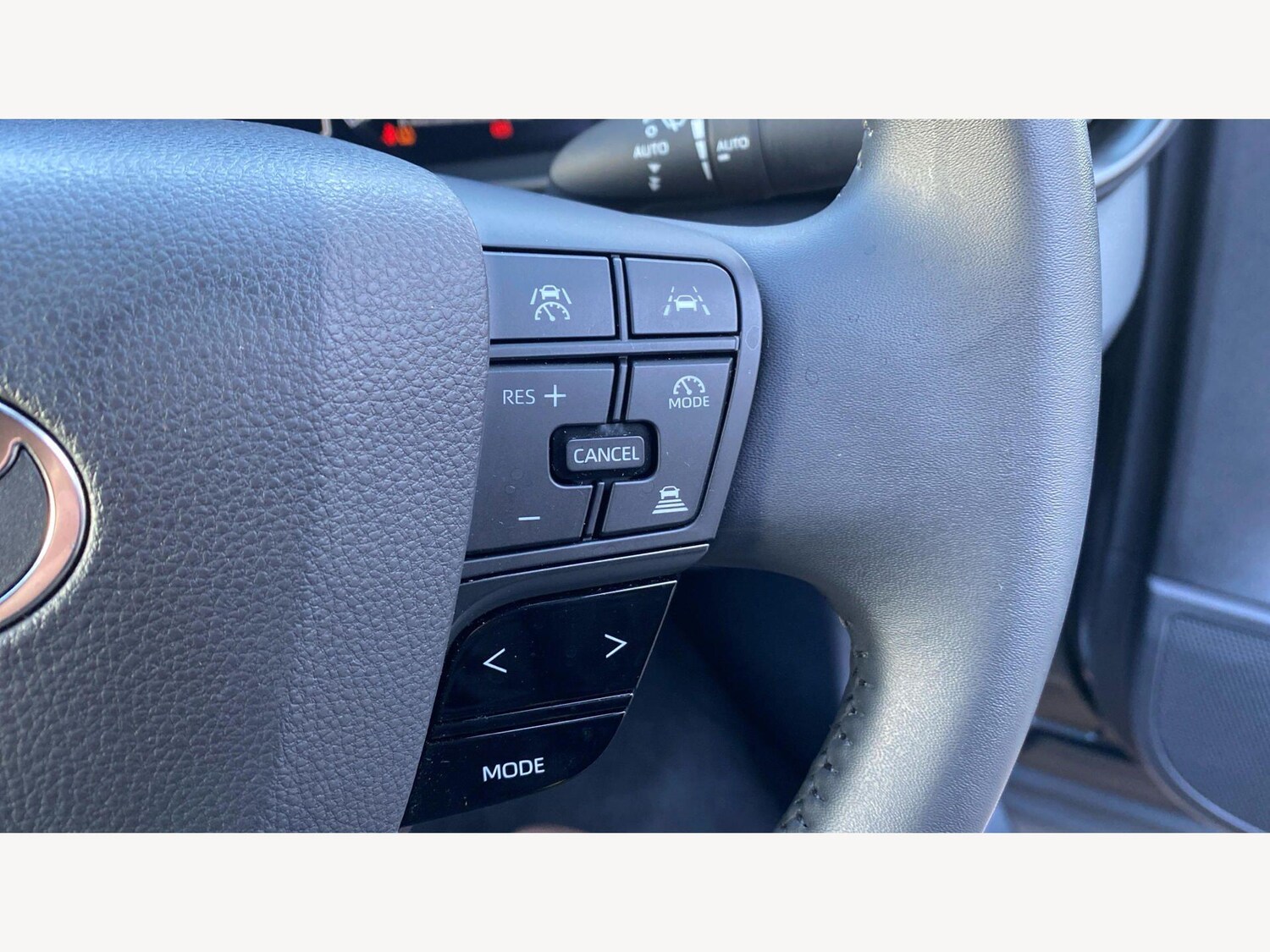 Used Toyota C-HR for sale - 77958449: Photo 29