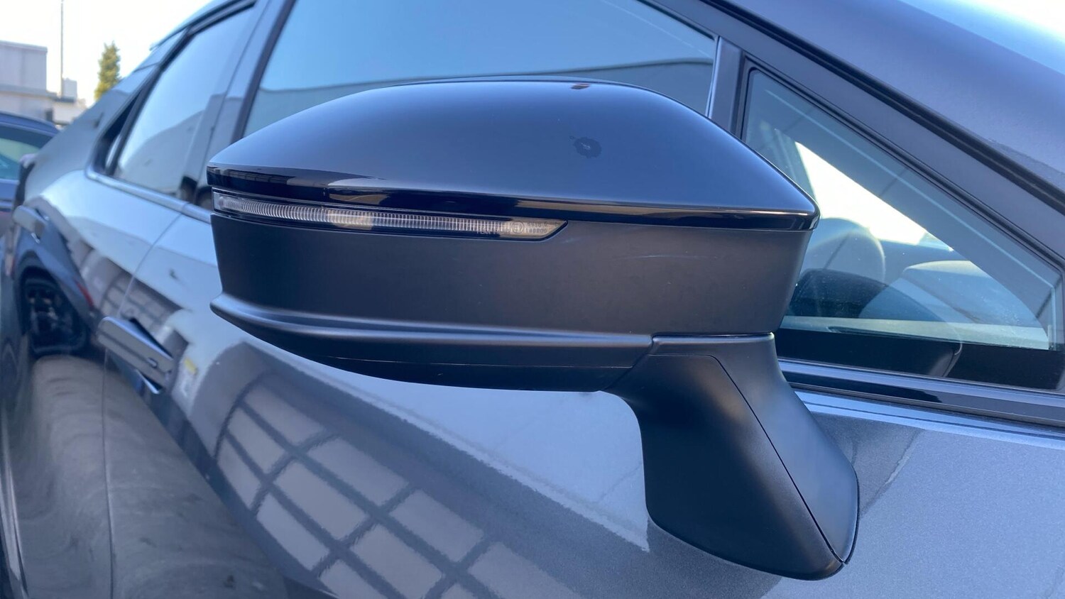 Used Toyota C-HR for sale - 77958449: Photo 36