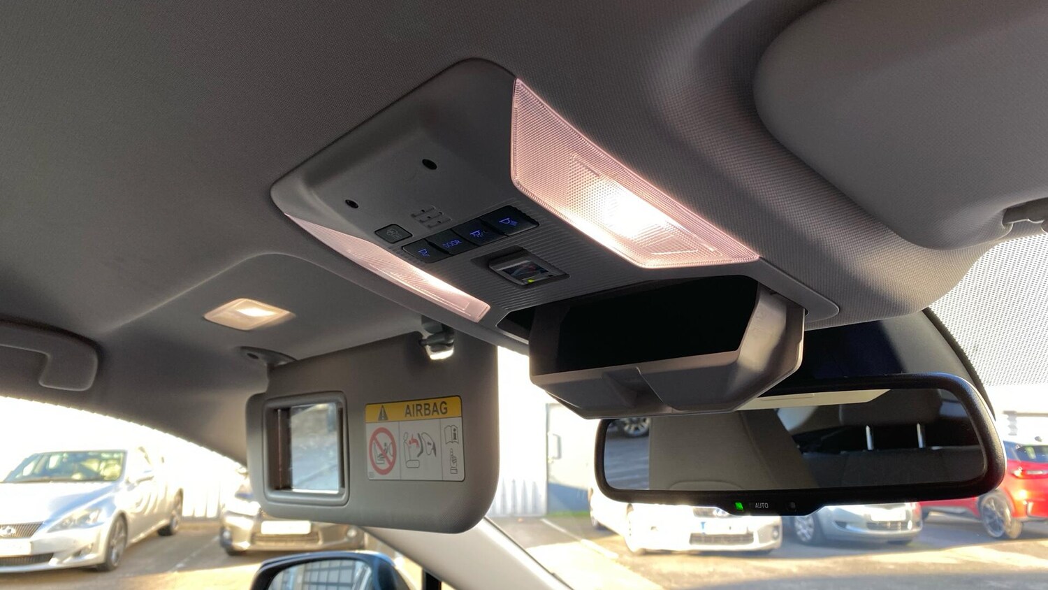 Used Toyota RAV4 for sale - 76702362: Photo 44