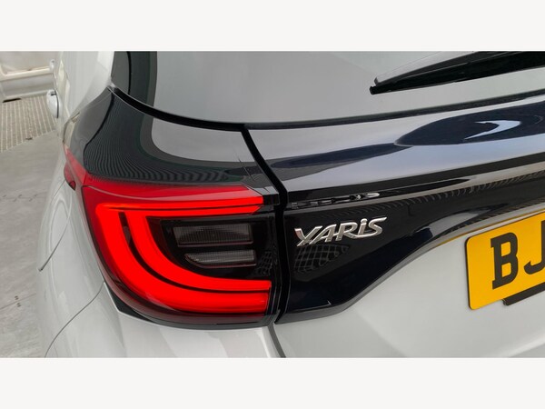 Used Toyota Yaris 2024 for sale - 76226440: Photo 23